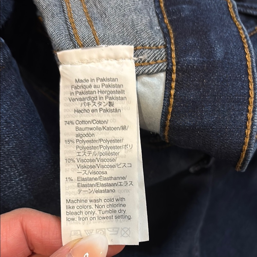 🔥 **Ultimate Style: Madewell 10" High-Rise Skinny Jeans** 🔥 - Picture 11 of 11